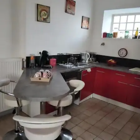 Spacieuse Dans Maison